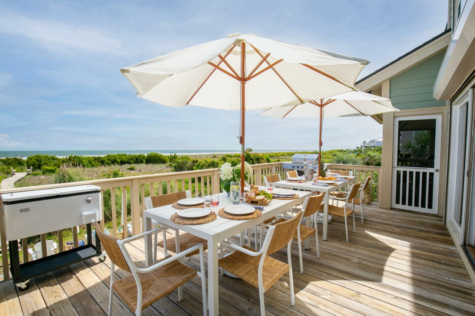 Table setting on deck of AvantStay vacation rental in South Carolina